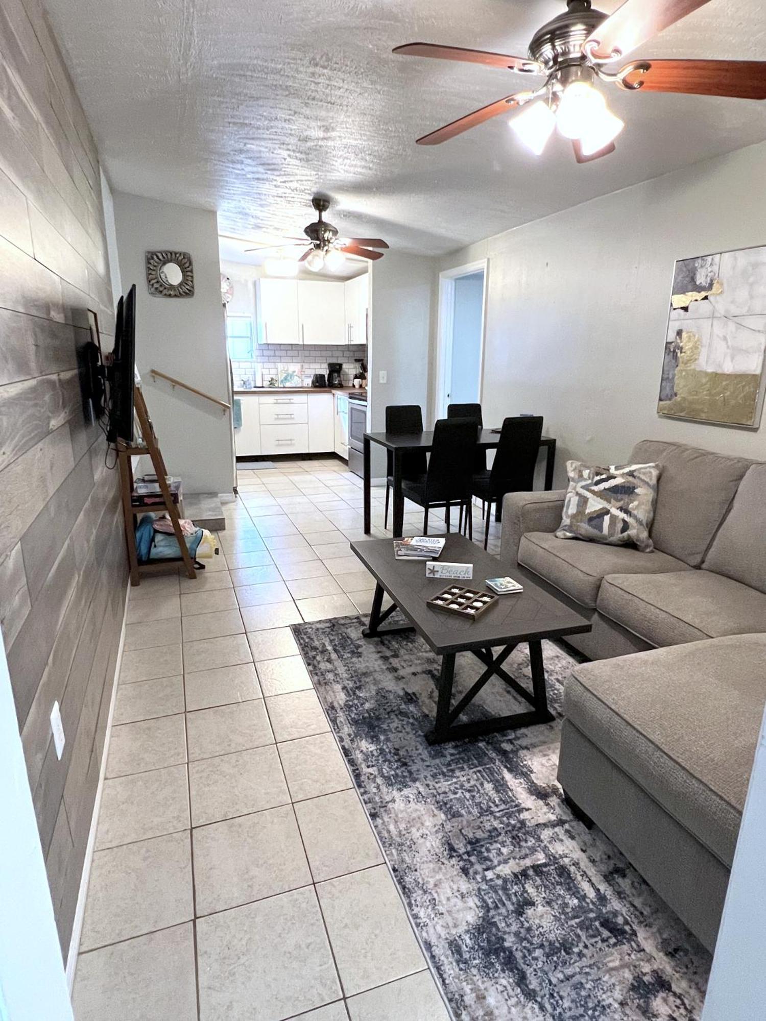 Arlington Bungalows-Sarasota 10 Min To Siesta Key Номер фото